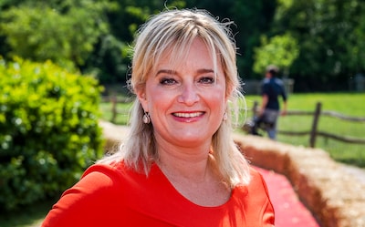 Martine Sandifort verwijdert filmpjes met ‘Thaise typering’ en zegt sorry