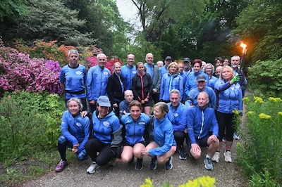 Hardloopvereniging Beuningen haalt wederom nationaal Bevrijdingsvuur op