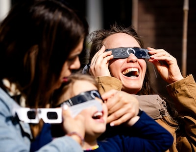 Bijzonder! Binnenkort is er een gedeeltelijke zonsverduistering te zien in Nijmegen