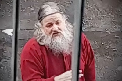 Beelden van kindermisbruik gevonden in cel Marc Dutroux: ‘Die foto’s zijn daar gelegd om mij te pesten’