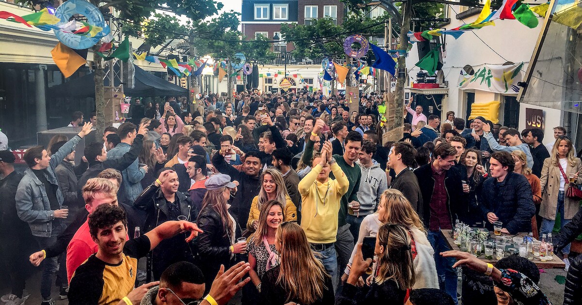 Muzieklawaai Korenbeurs Strandfeest liep op één avond te fors uit de ...