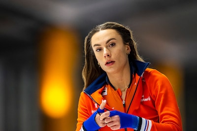 Topschaatsster Femke Kok spreekt voor het eerst over onzekerheid rond haar gezicht: ‘Wilde de deur niet uit’