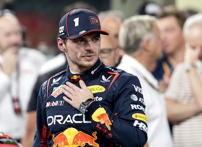 Foto’s van Max Verstappen met sexy Zweeds model gaan viraal, maar zijn niet wat ze lijken