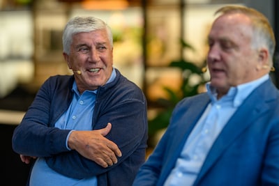 Op zijn 75ste is Cor Pot op weg naar zijn eerste WK: ‘We zijn een bejaardenclub, maar we redden het mooi wel’