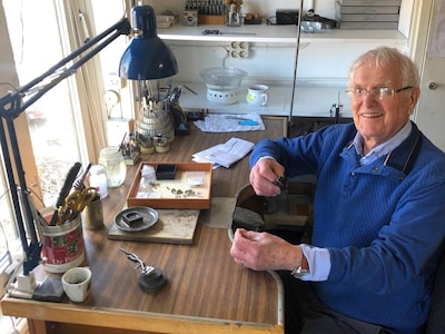 Tot het allerlaatste moment had juwelier Jan (1932-2026) een grote glimlach op zijn gezicht