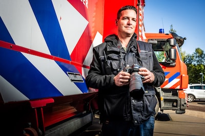 Persfotograaf Jeroen leeft voor actie, maar ‘reanimeren is belangrijker dan de foto die ik maak’