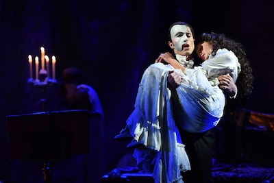 Bijna 1400 aanmeldingen voor audities nieuwe Phantom of the opera: ‘Overweldigend’