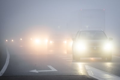 KNMI waarschuwde zondagochtend vroeg voor dichte mist in midden en westen van het land
