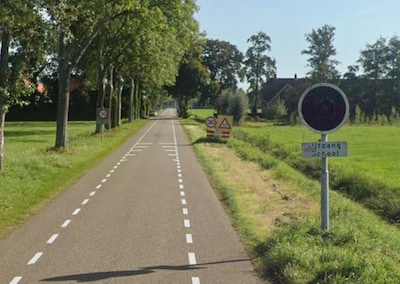Moeder belt politie om vertrokken dochter (14): ze wordt gev