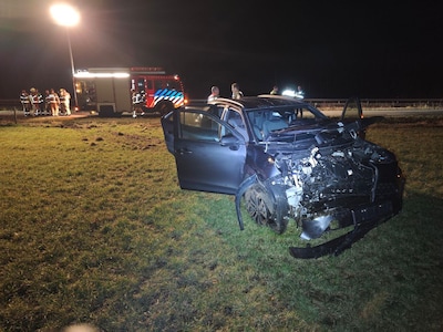 Auto belandt in weiland langs de N18 bij Eibergen