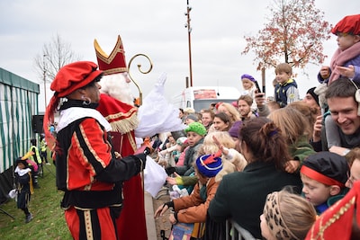 Maak de sinterklaasintocht in Nijmegen nog leuker met deze bingokaart