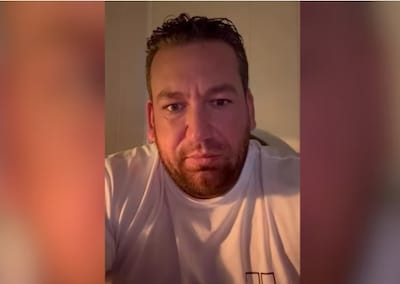 Auto van volkszan­ger gestolen met drie kinderen op de achterbank: ‘Tien seconden verder voor je deur en het is al te laat’