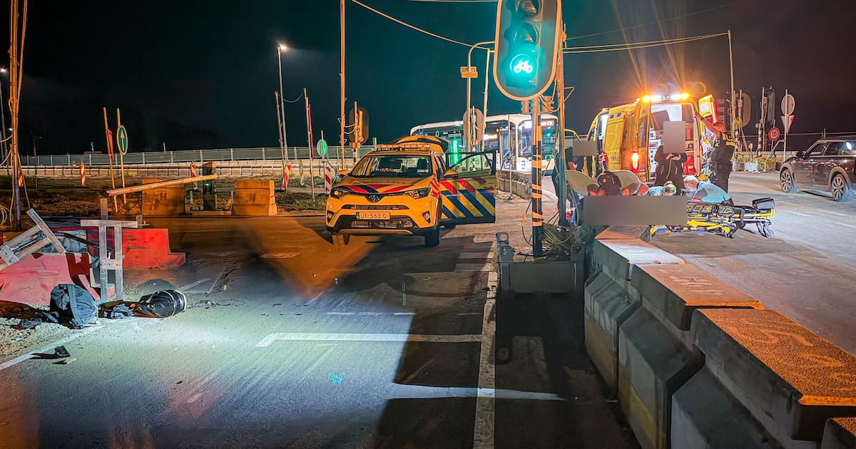 Man gewond bij eenzijdig scooterongeval op N838 in Angeren