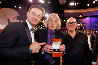 Ook Johan Derksen van de partij met Vandaag Inside op Curaçao