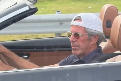 Man uit Florida gaat viraal vanwege enorme gelijkenis met Jeffrey Epstein: ‘Ik ben het écht niet’