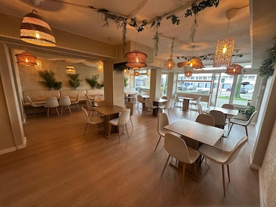 Van Turks ontbijt tot bruiloft: Sini in Arnhem is een lunchroom en feestlocatie ineen