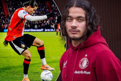 Feyenoorder Anis Hadj Moussa was verrast door gesprek met Arne Slot: 'Toen werkte hij opeens een hele lijst af'