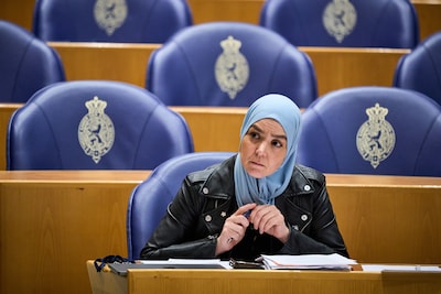 Commissaris van de Koning doet aangifte van lekken sollicitatie Esmah Lahlah in Delft