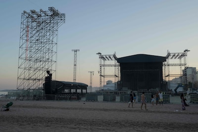 Podiumbouwer overleden tijdens opbouw megaconcert Shakira in Rio de Janeiro