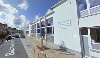 Kwajongensstreek loopt verkeerd af: Belgische jongen (12) zwaargewond na val door dak van school
