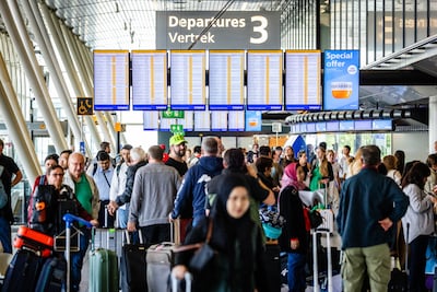 ACM wil meer openheid over hoe online prijzen van onder andere vliegtickets tot stand komen