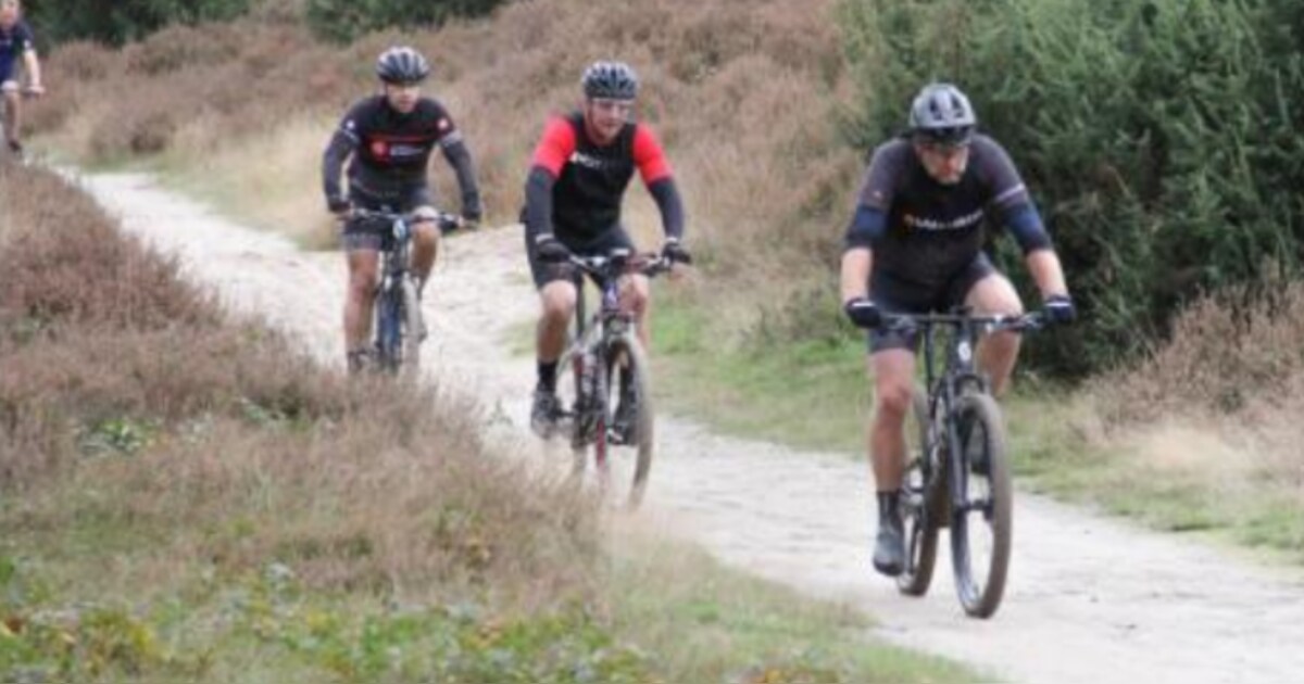 Gérard Kocken MTB toertocht door Overloonse bossen in januari