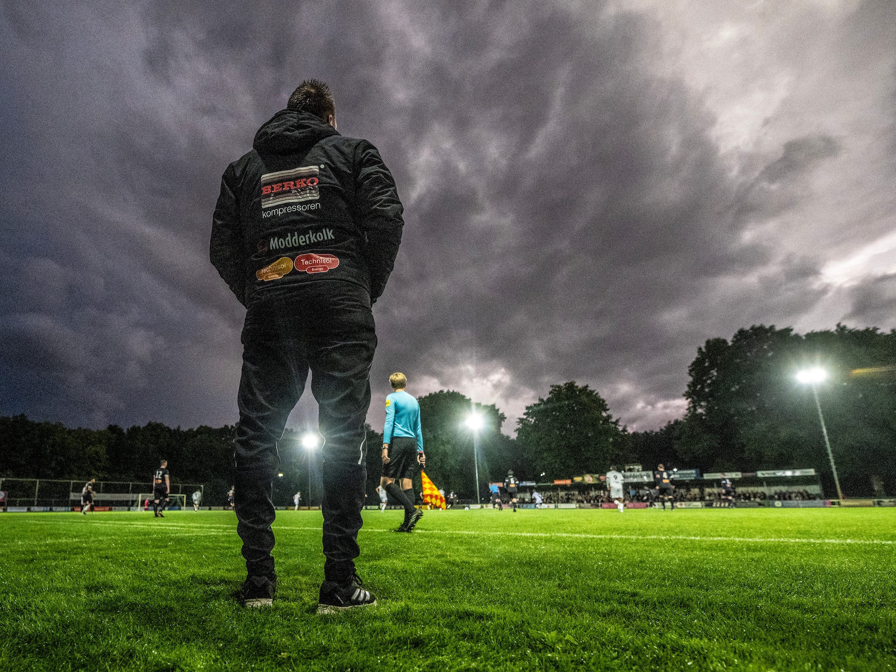 ‘Grote’ KNVB-beker: DOVO mag blijven dromen, sprookje van AWC en Juliana’31 is voorbij
