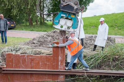 Verlengen van A15 start binnenkort met het plaatsen van speciale wanden bij dit buurtschap: inwoners