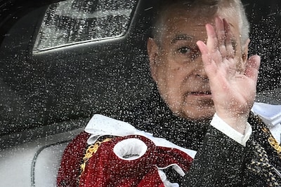 Onze correspondent in het VK over de arrestatie van Andrew: ‘Zelfs de BBC werd overvallen’