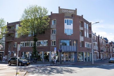 Paagman stelt pand beschikbaar voor dakloze gezinnen, buurt is verbaasd en komt in verzet