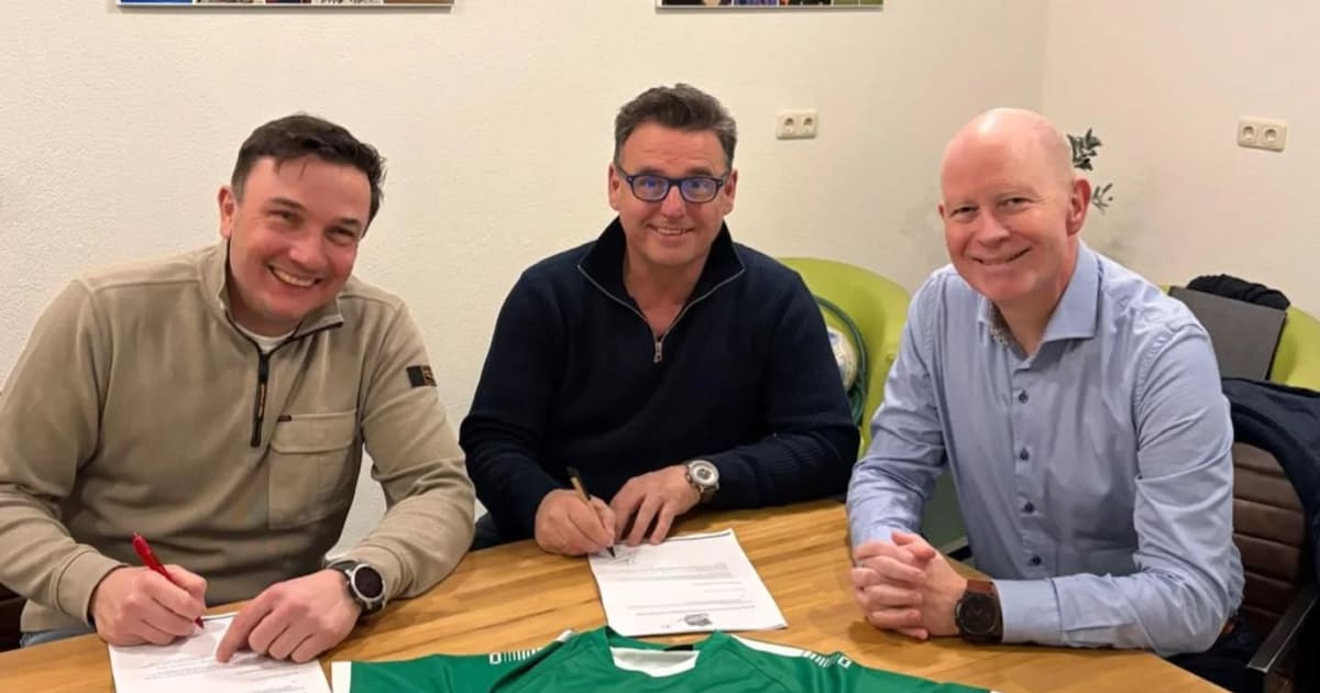 Trainerscarrousel | Van de Steeg gaat voor vierde jaar bij Musketiers • Na abrupt afscheid bij Blauw