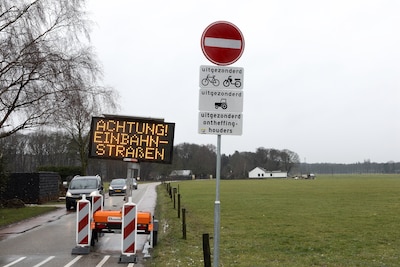 Gemeente deelt nu wél boetes uit bij deze Duitse grens, zoveel mensen krijgen bon (en zoveel kost dat)