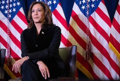 Kamala Harris haalt uit naar Trump om racistische video Obama’s