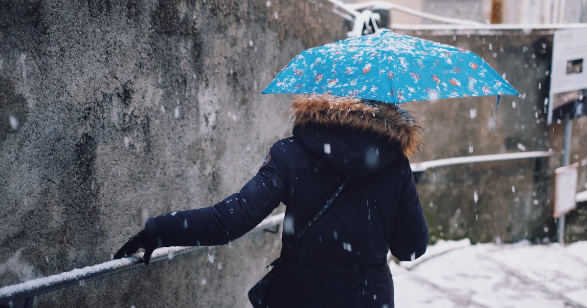 Bewolkt en enige tijd sneeuwval in Renswoude in de ochtend