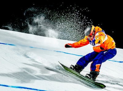 Snowboardsters Melissa Peperkamp (21) en Romy van Vreden (20) niet naar finale big air