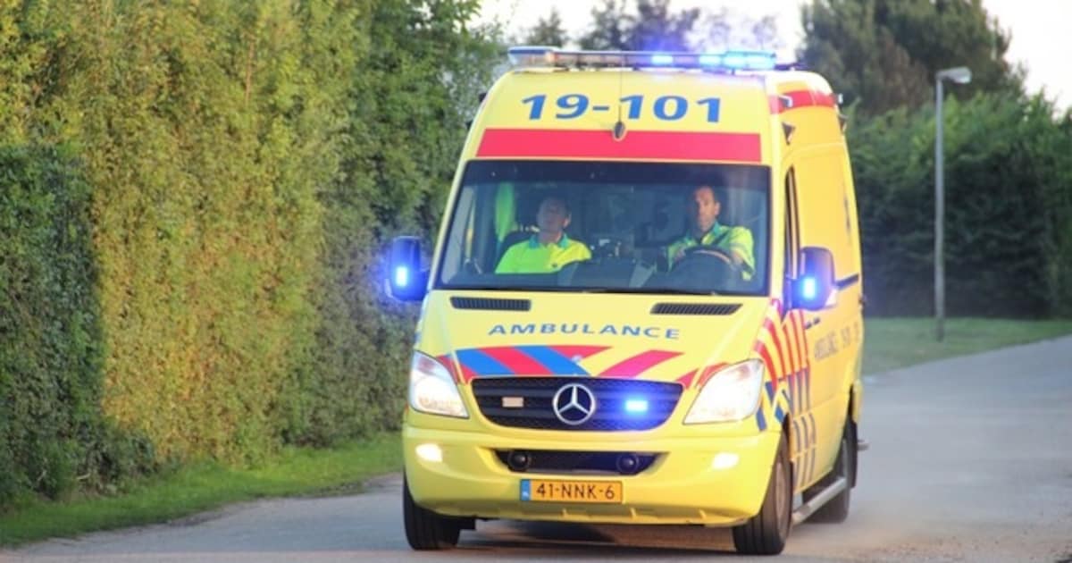 25 auto’s blokkeren route voor ambulance, dat wil OJC Rosmalen niet meer: ‘Het zal je kind maar zijn