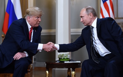 Trump wil met Poetin in gesprek, ook als die een ontmoeting met Zelensky weigert