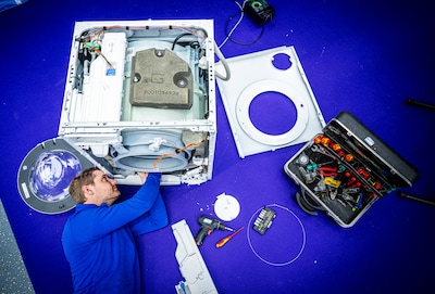 Fabrikant wordt verplicht om reparatie veel eenvoudiger te maken