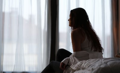 Slapende vrouw krijgt onverwacht een tongzoen van haar buurman: ‘Ik wist niet hoe ik moest reageren’