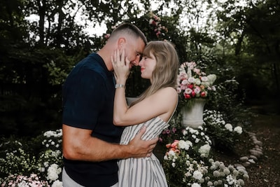 1000 gasten, 3 miljoen dollar aan bloemen en Madison Square Garden: zo groots wordt het huwelijk van Taylor Swift