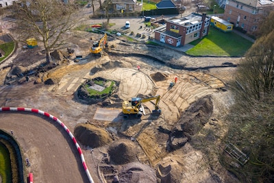 Maatregelen tegen sluipverkeer in Huissen: extra verkeersregelaars én borden