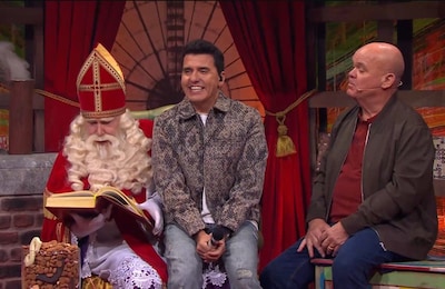 Jan Smit brengt duet Paul de Leeuw eindelijk uit op aandringen van Sinterklaas: ‘Ik ben er wel klaar mee’