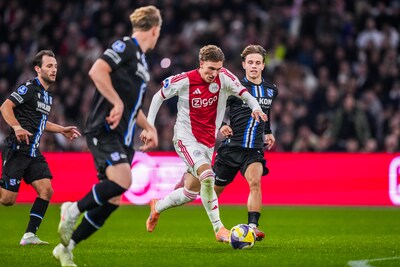 LIVE eredivisie | Heerenveen maakt gelijk tegen Ajax, Sejk scoort na fout Pasveer