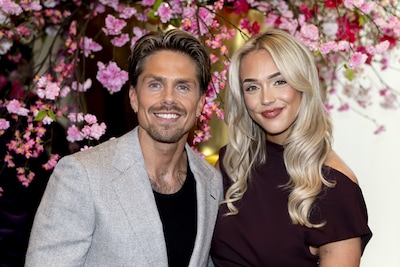 André en Noa genieten van familievakantie en Gwen is ‘moeder’ geworden