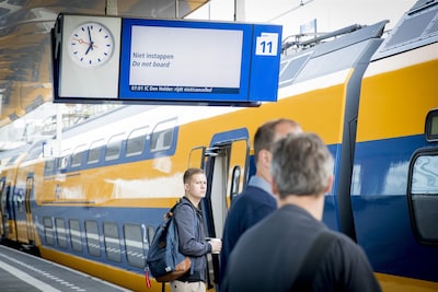 OV-staking, nieuwe zaken, binnenkijken bij Marga en meer Arnhems nieuws van de week