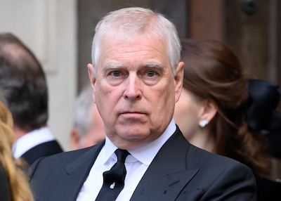 Politie Londen onderzoekt of prins Andrew informatie over Virginia Giuffre liet opzoeken