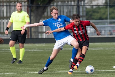 Achilles’29 knokt zich opnieuw naar gelijkspel • Spreekkoren in de vijfde klasse • AWC gaat weer ten