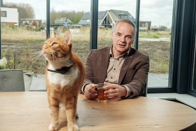 Tv-makelaar Alex van Keulen over Kopen zonder kijken: 'Mensen met beperkt budget kun je nauwelijks helpen'