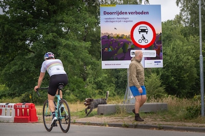 Posbank was twee jaar lang zomers dicht voor auto’s en motoren in strijd tegen verkeer, en parkeerdr