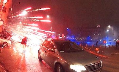 Grotere kans op vuurwerkschade: zo voorkom je dat jouw auto wordt geraakt